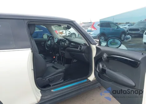 2015 Mini Hardtop Cooper S from USA, damaged, VIN WMWXP7C54F2A41240